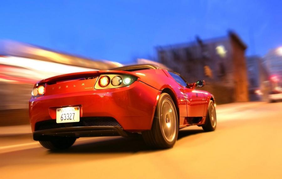  Tesla Roadster Over Unpaid Bill Magna Sues 2008 года  (фото 6 из 11)